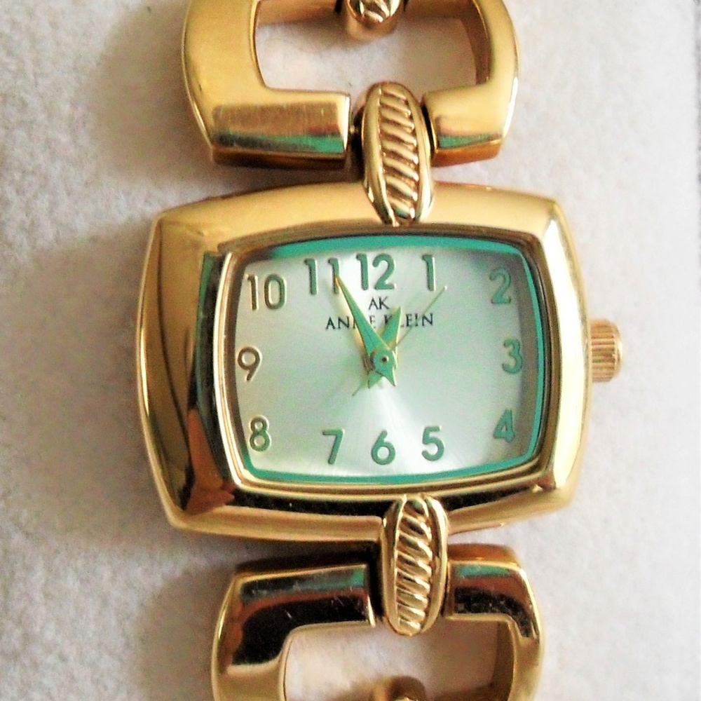 SOLD! Anne Klein 10/6164 Gold Tone Stainless Watch